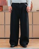 Pleated Trouser (Black)