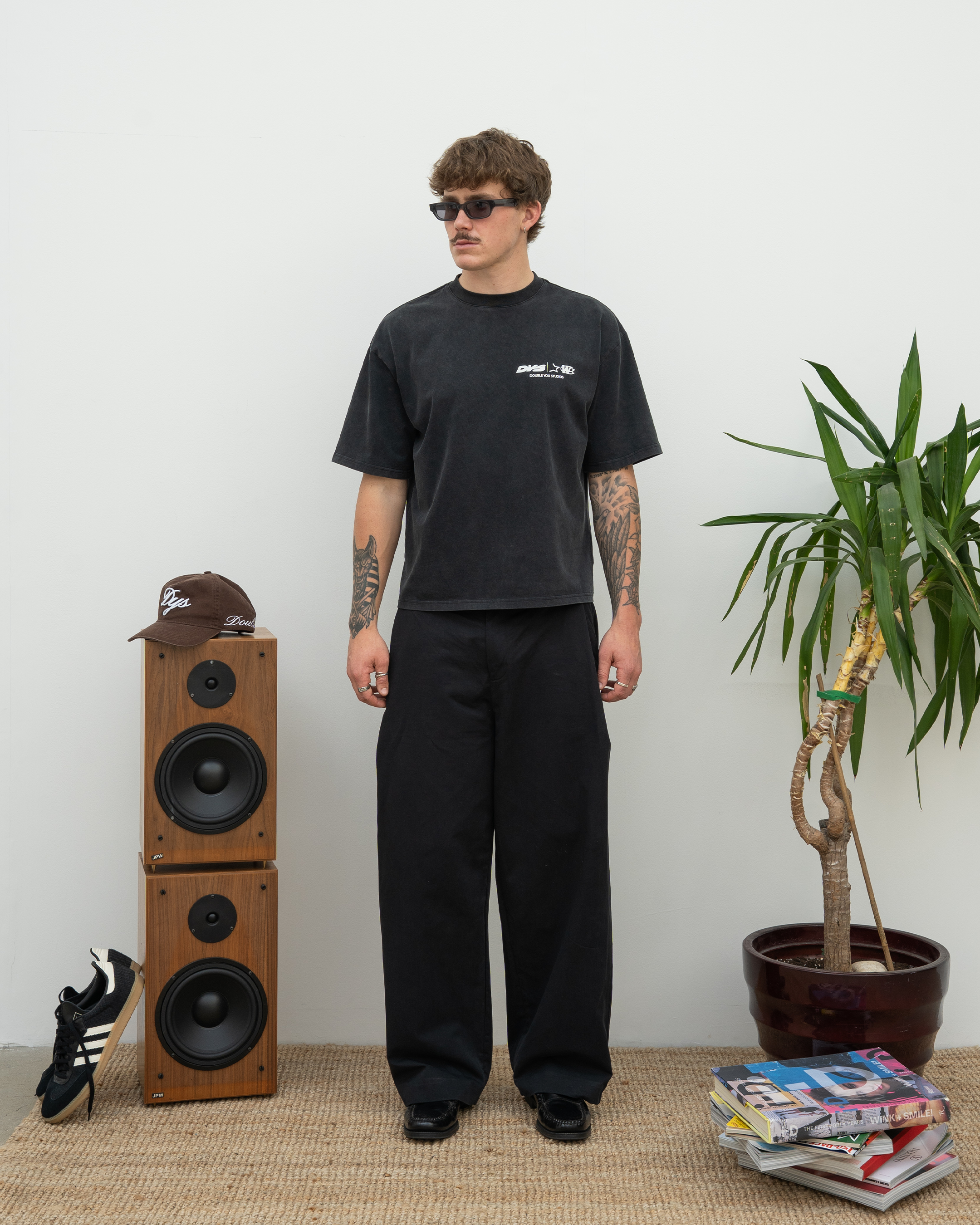 SPLIT TEE (WASHED BLACK)